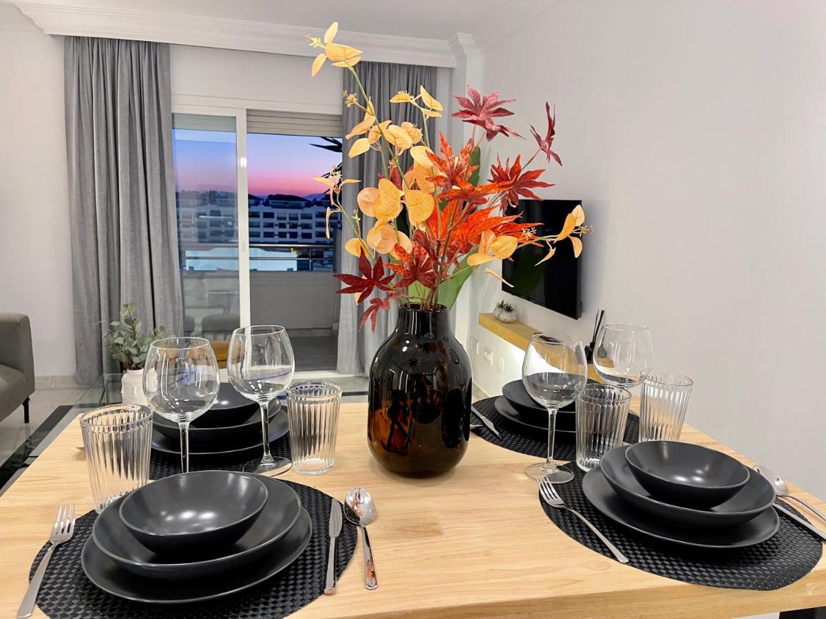 Puerto Banus Beach Moderno Apartamento Marbella Eksteriør billede